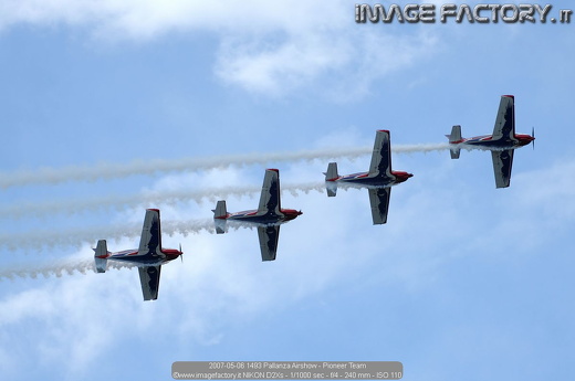 2007-05-06 1493 Pallanza Airshow - Pioneer Team